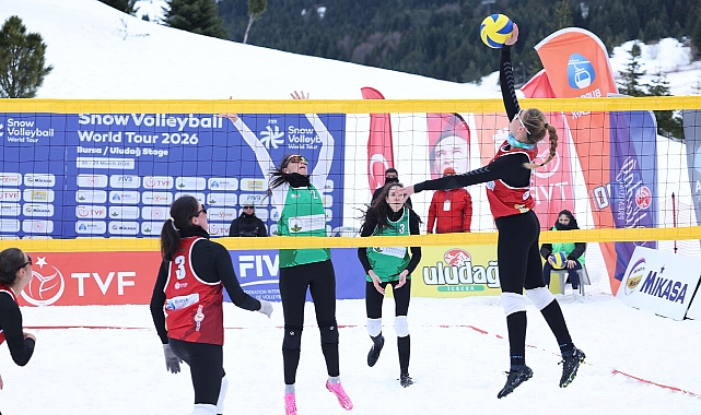 2026 FIVB Kar Voleybolu Dünya Turu Bursa Uludağ Etabı başladı