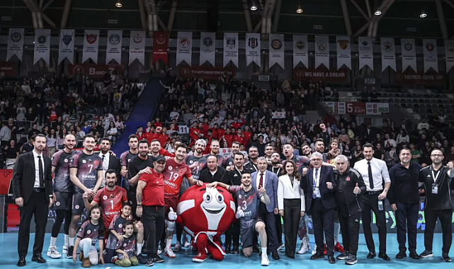 Avrupa’nın zirvesine doğru bir adım daha