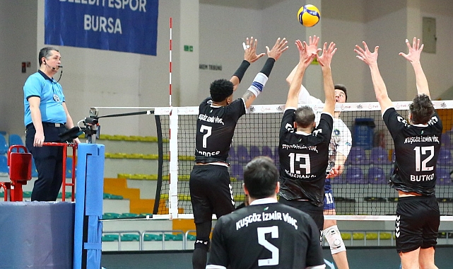 Bursa evinde 3 puanı kaptı