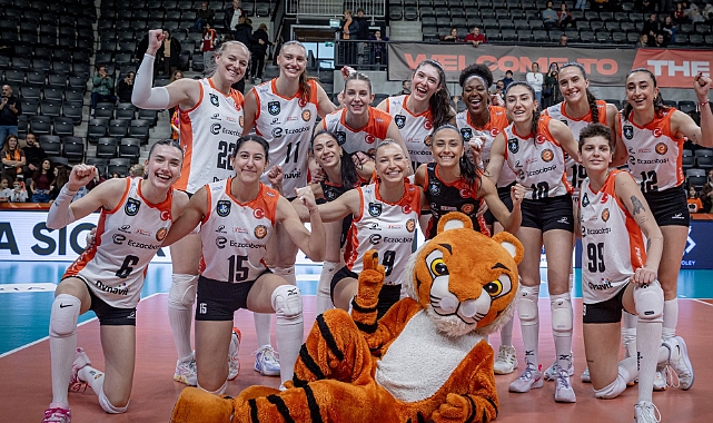 Eczacıbaşı Dynavit Dörtlü Finalde