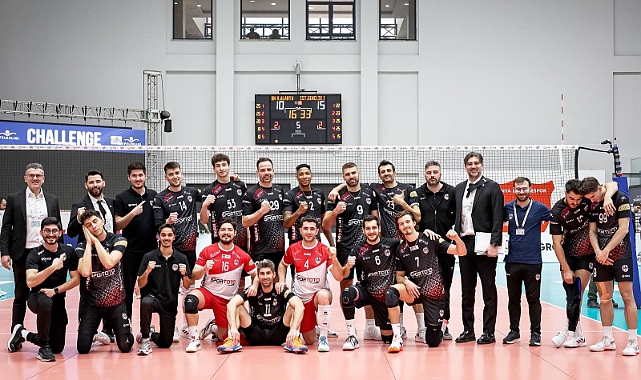 İstanbul Gençlik’ten geri dönüş