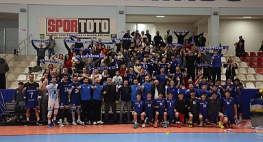 Kocaeli BŞB Kağıt Spor, yarı finale yükseldi