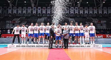 Onikişubat Belediyespor kupasına kavuştu