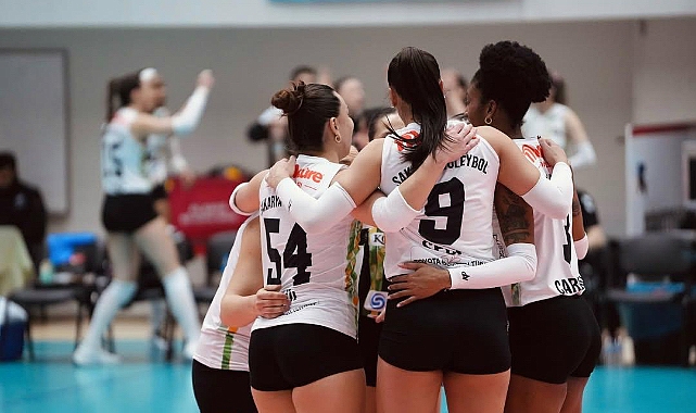 Sakarya Voleybol ikinci günde ikinci galibiyetini aldı