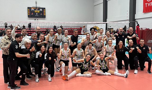 Sakarya Voleybol, PTT’yi geçerek final yolunda avantaj yakaladı