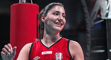 Beşiktaş’ta Buket Gülübay ile yola devam