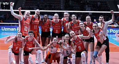 Eczacıbaşı Dynavit, Vodafone Sultanlar Ligi'ni 3. sırada tamamladı