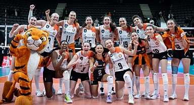 Eczacıbaşı Dynavit üçüncülük maçında hata yapmadı