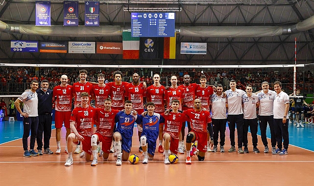 Efe Mandıracı'nın takımı Piacenza CEV Şampiyonu oldu