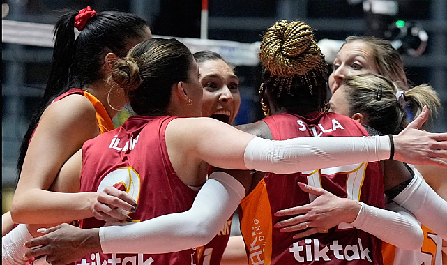 Galatasaray Daikin, kupanın bir kulbundan tuttu