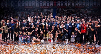 Galatasaray serisini 3 maçta tamamladı: Ziraat Bankkart şampiyon