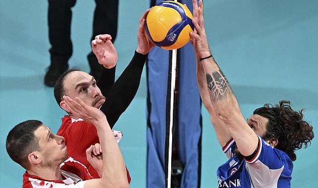 Seride durum 1-1: Efeler Ligi'nde 3. kim olacak?