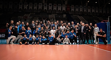 Zevkli mücadelenin kazananı Halkbank