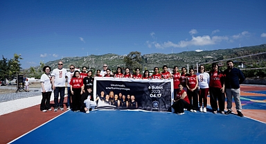Depremle Unutmadıklarımız: Voleybolun Unutulmaz Evlatları projesi hayata geçti