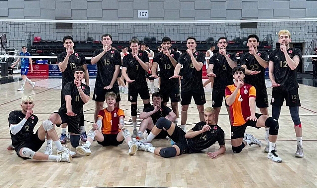 Genç Erkekler Türkiye Şampiyonası'nda nefes kesen mücadele: Galatasaray, Halkbank'ı 3-2 ile geçti!