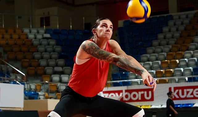 Malwina Smarzek yeni sezonda İlbank'ta