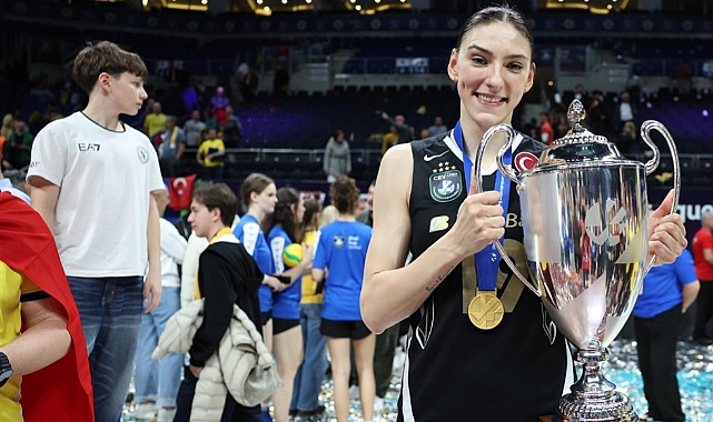 Tarihi başlangıç: Tijana Boskovic VakıfBank’taki ilk sezonuna üç şampiyonluk sığdırdı