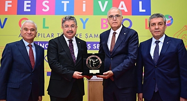 Festival Voleybol Altyapılar Türkiye Şampiyonası Emincan Kocabaş Sezonu'nda heyecan başladı