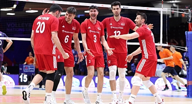 Filenin Efeleri Polonya'da sahaya çıkıyor