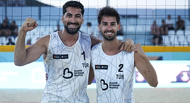 Yusuf Özdemir-Batuhan Kuru ikilisi VW Futures Balıkesir Etabı'nda yarı finalde
