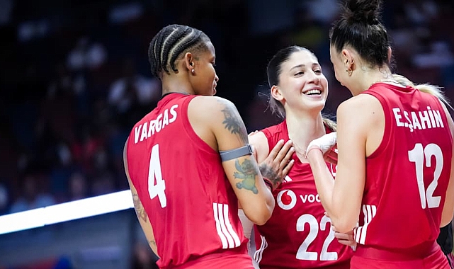 Japonya'yı yenen Filenin Sultanları çeyrek final biletini kaptı