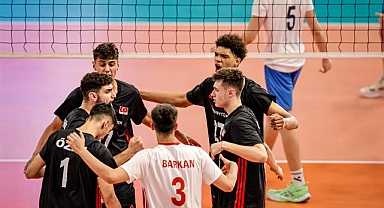 U18 Erkek Milli Takımımız, Avrupa Şampiyonası'nda Slovenya'ya 3-1 yenildi