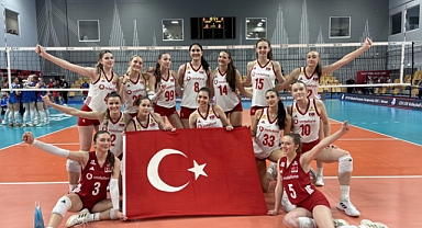 U18 Kadın Milli Takımımız, yarı finalde!