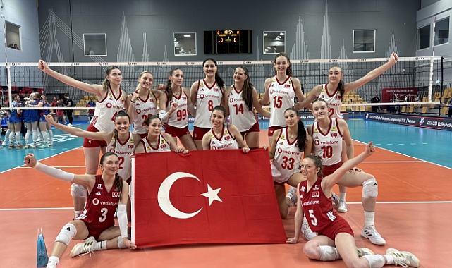 U18 Kadın Milli Takımımız, yarı finalde!