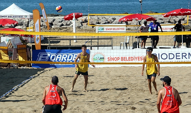 Uluslararası Pro Beach Tour Grand Slam Voleybol Turnuvası'nın Sinop etabı başladı